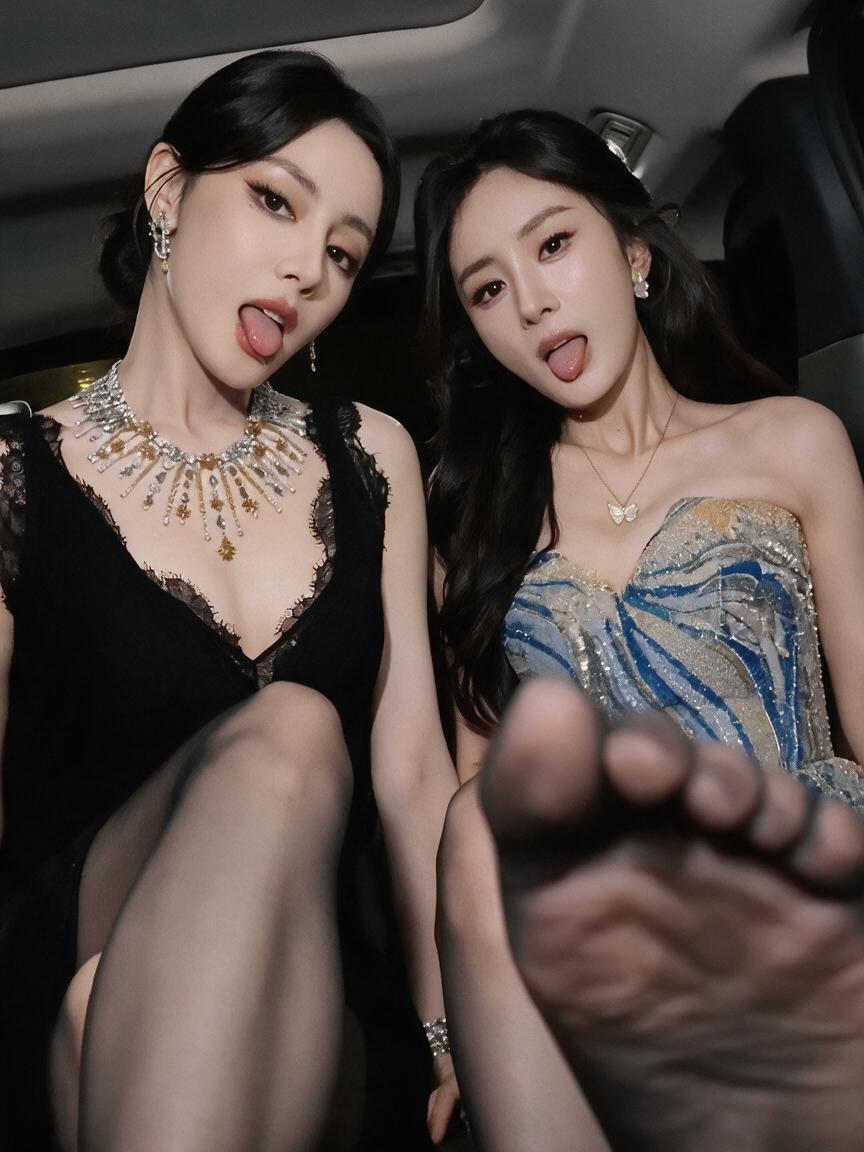 AI魔改 迪丽热巴 杨幂 幂老板教热巴如何正确运用丝足诱惑封面